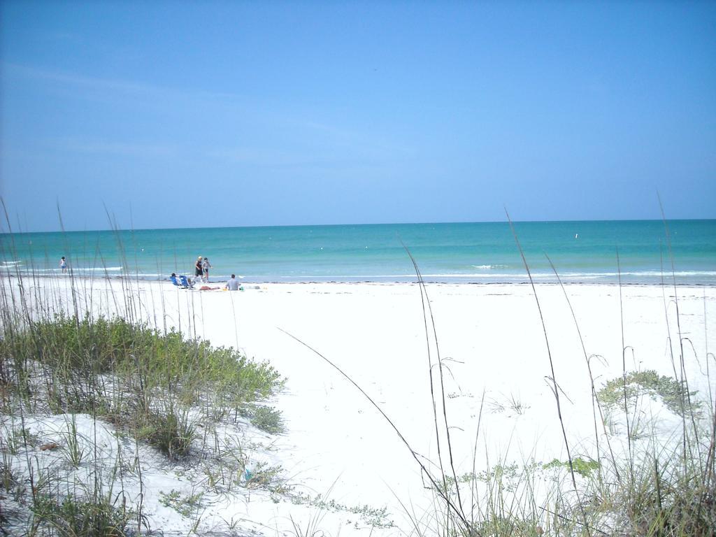 Boca Ciega Bay Apartment St. Pete Beach Eksteriør billede