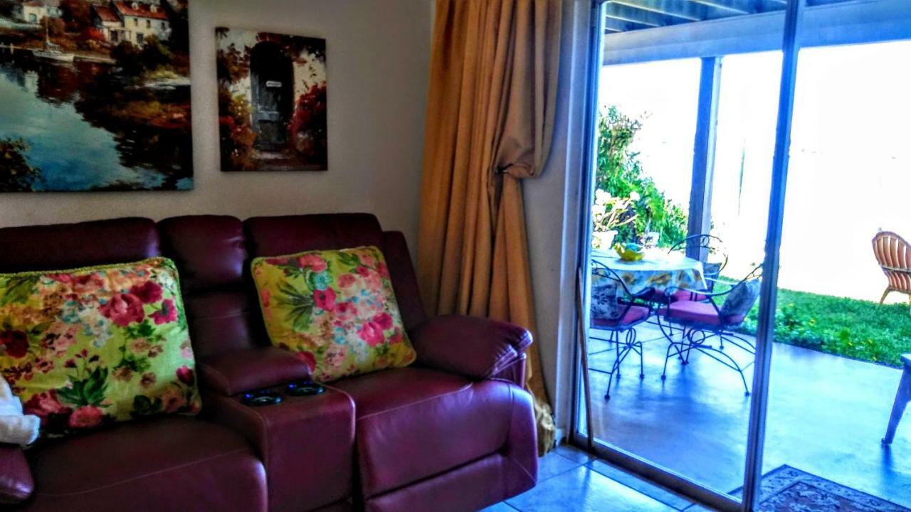 Boca Ciega Bay Apartment St. Pete Beach Eksteriør billede